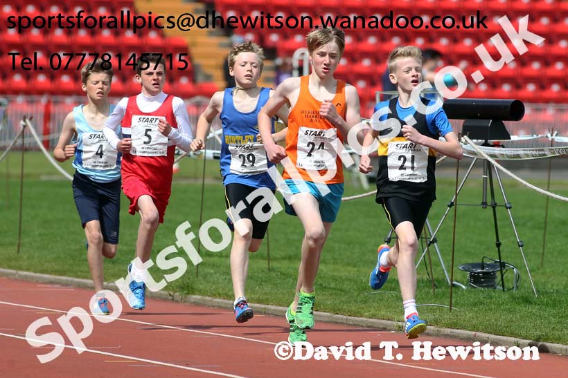 Boys under-13s, North East Track and Field Champs., Gateshead. Photo: David T. Hewitson/Sports for All Pics